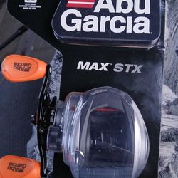 Abu Garcia Max stx Left Hand Baitcaster $50 New!