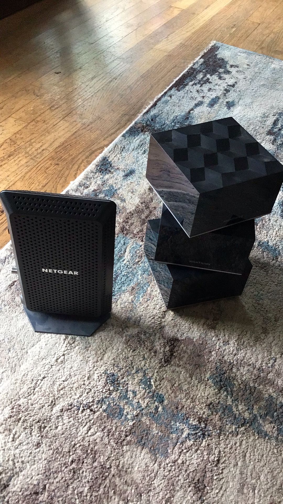 Netgear Gig-modem & Nighthawk MR80 Mesh Network Trio!
