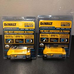 Dewalt New Battery Power Stack 2x 120 Brand New Xidr