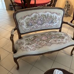 Lovely vintage sette