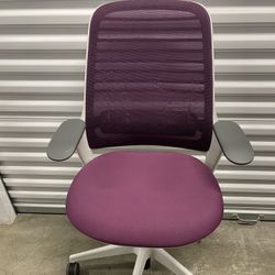 Steelcase Series 1 Fully Loaded Model Office Chair