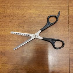 Professional Thinning Shears Purchased At Beauty Supply