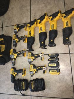 dewalt 20v max********