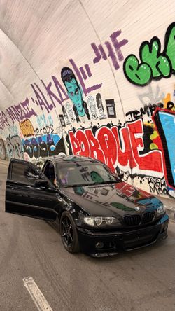 2005 BMW 325i