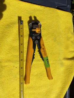 Wire Stripper, Cutter And Crimper 