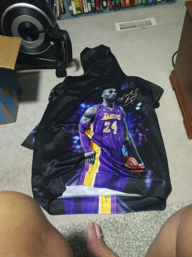 2xlarge Kobe BRYANT HOODIE NEW IN BAG