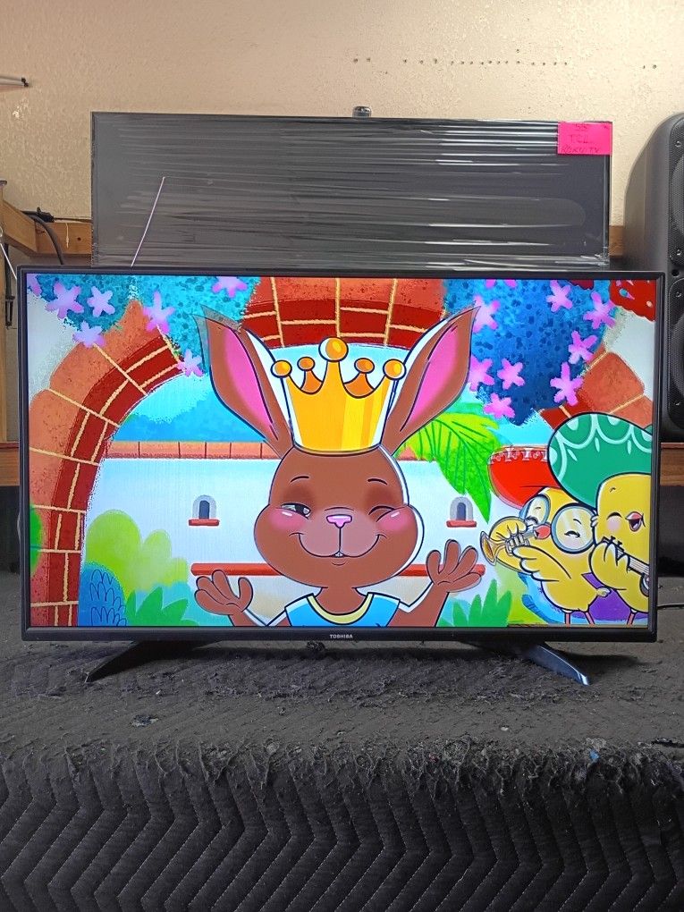 43 Inch Fire Tv Smart 4k Really Nice Tv Comes With Remote Control Shows Great Picture Works Perfect Guaranteed