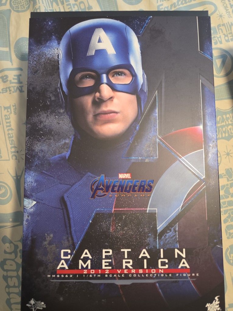 AVENGERS CAPTAIN AMERICA HOT TOYS