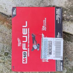 Milwaukee Braking Grinder