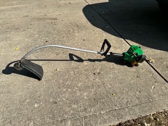 Featherlite gas weedeater - works great