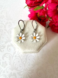 Daisy Earrings