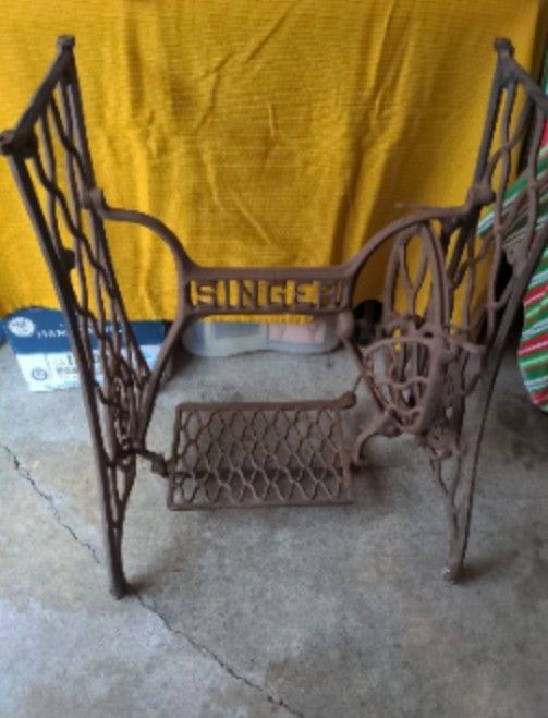 Antique Singer Threadle Base