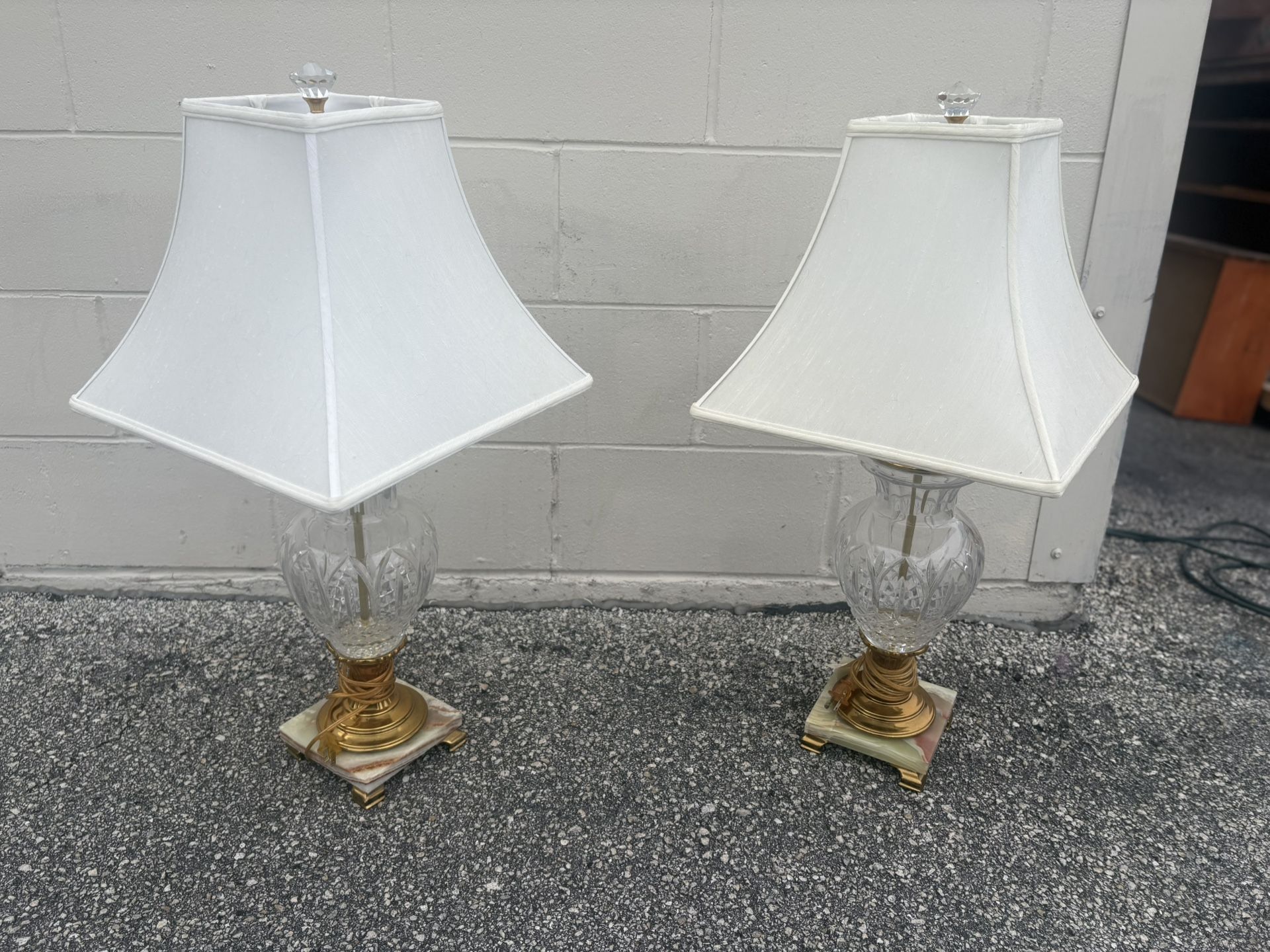 Set of 2 vintage table lamps