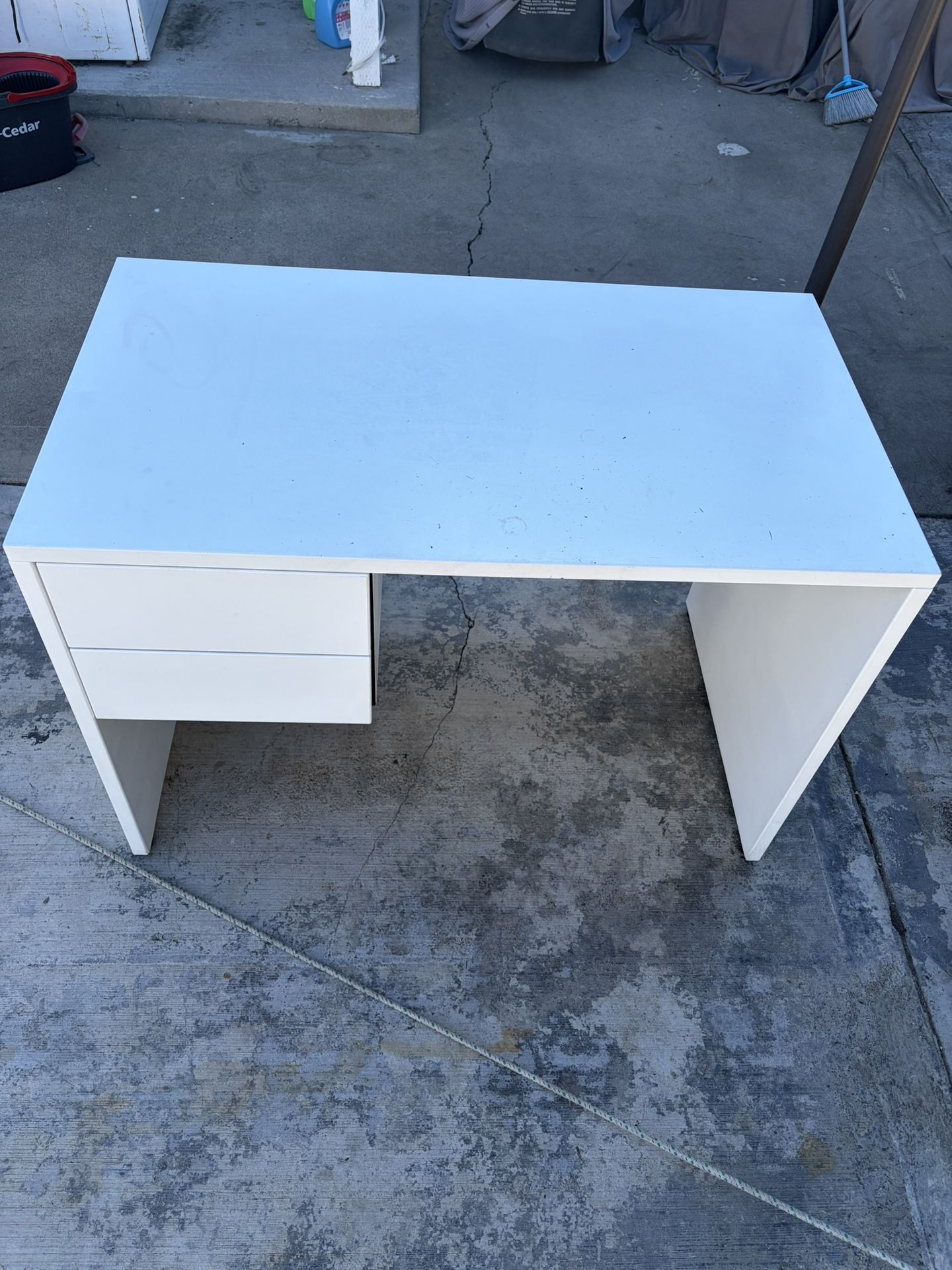 White Desk