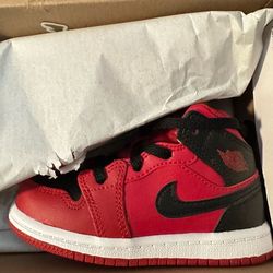 Jordan 1 mid Reverse bred toddler 8c