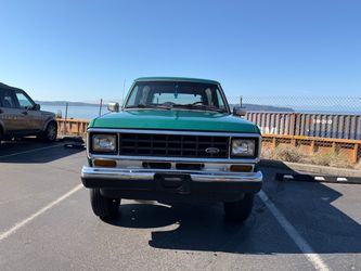 1987 Ford Bronco 2
