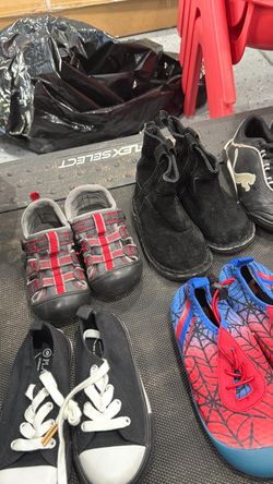 Mixed Lot of 5 Used Kids Shoes