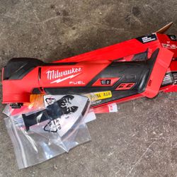 Milwaukee M18 FUEL 18V Lithium-Ion Cordless Brushless Oscillating Multi-Tool (Tool-Only)