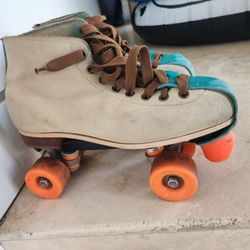 Roller Skates Mens Size 10 Excellent Condition 
