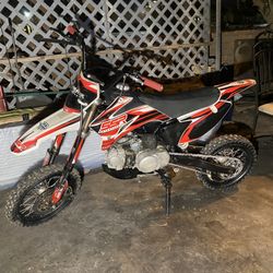 Ssr 125cc Pit Bike Dirt Bike for Sale in Phoenix AZ OfferUp