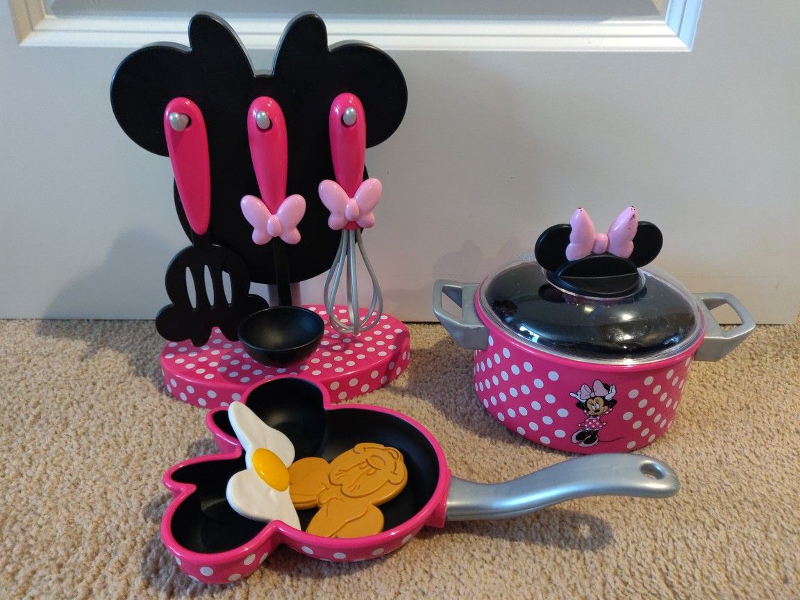 Disney Minnie Mouse Cooking Set