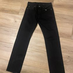 Levi 501 W 30 L 32