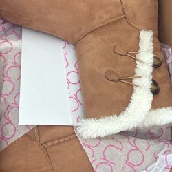 Women’s Uggs 