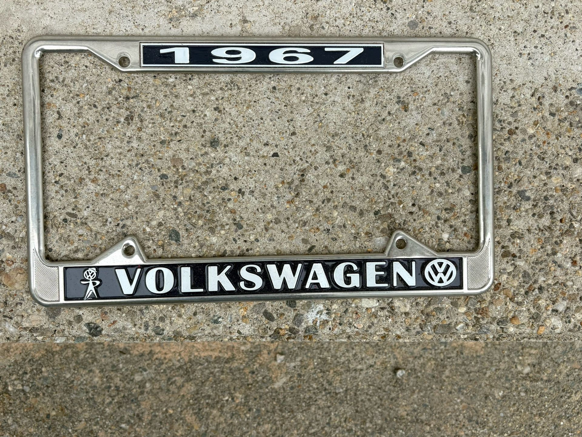 NEW 1967 MR BUBBLE  HEAD Volkswagen License Plate Frame 