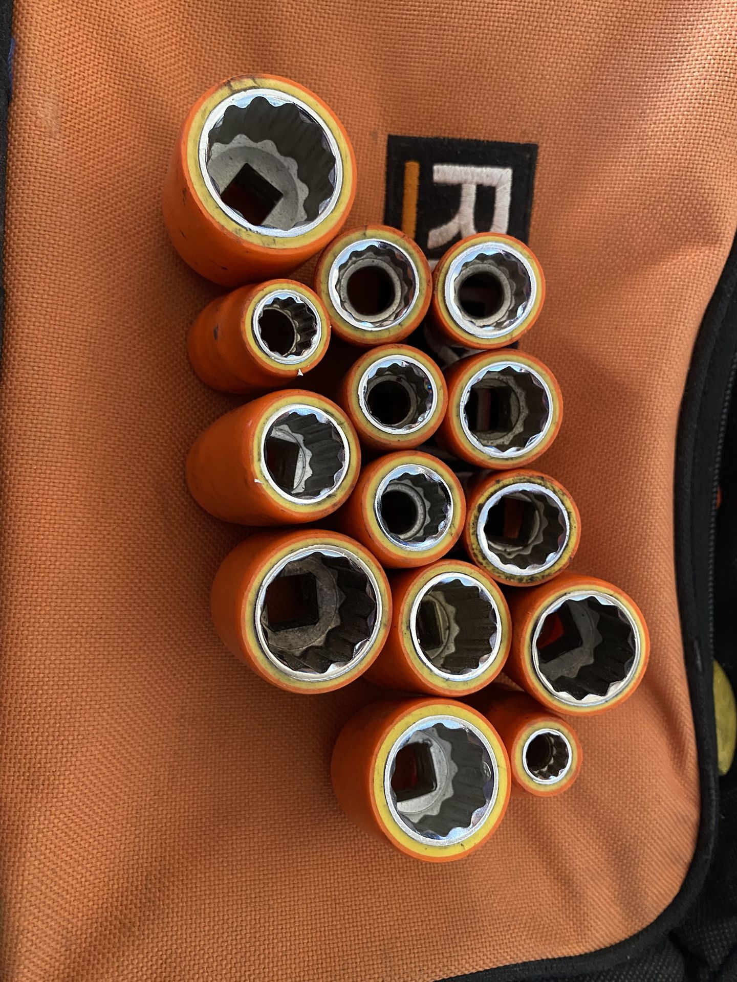 Insulated Sockets