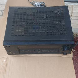 Sony FM Stereo FM-AM Receiver Digital Audio Video Control Center STR--DE875