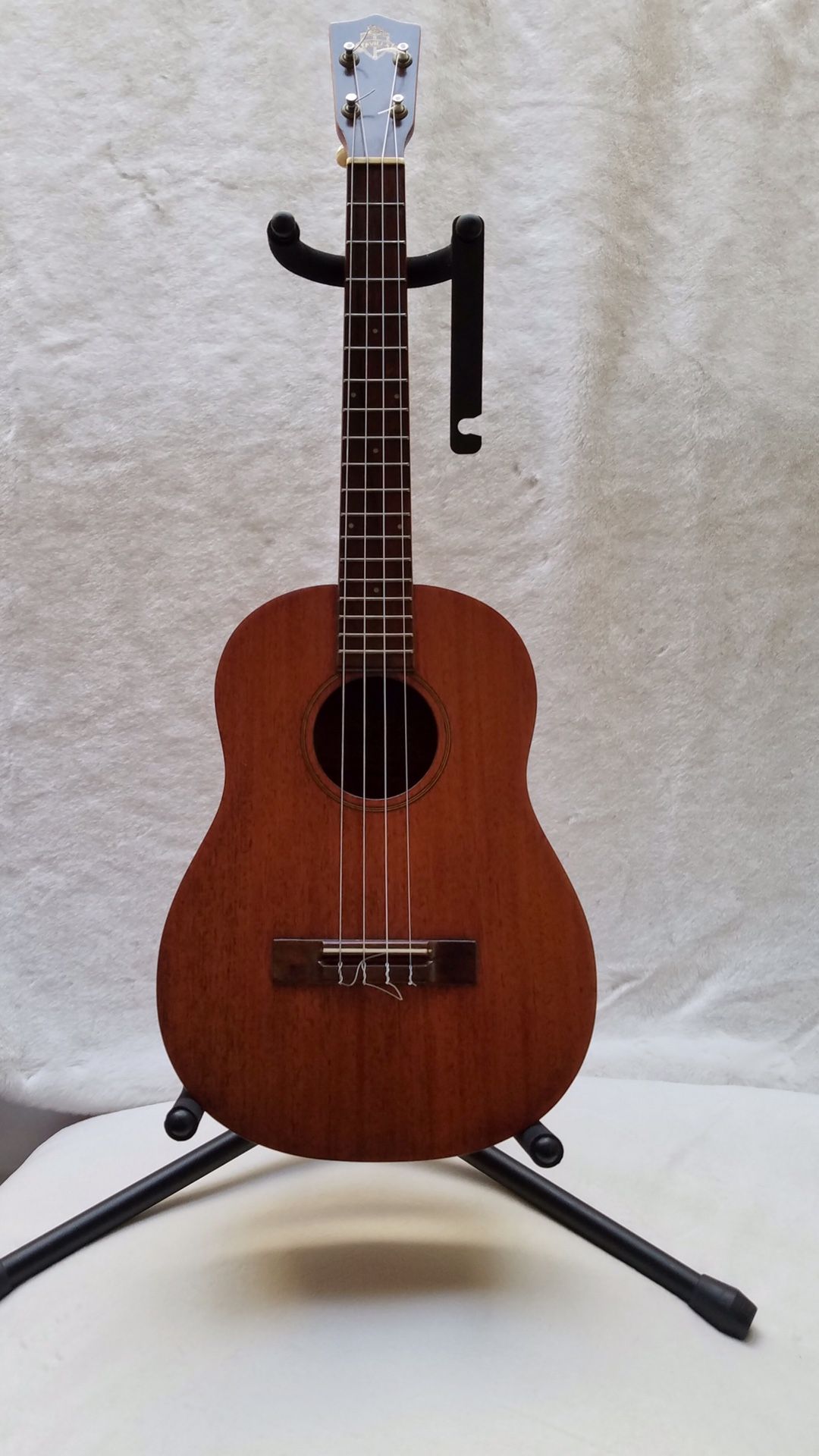 Vintage Favilla Baritone Ukulele with Hard Case