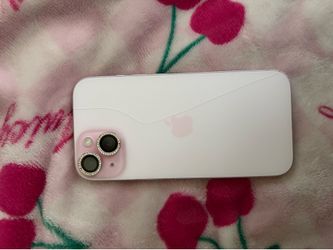 iPhone 15 carrier unlocked (light pink)