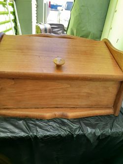 Bread box