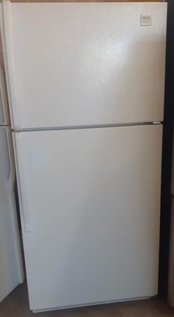 Whirlpool Top Mount  White Refrigerator

