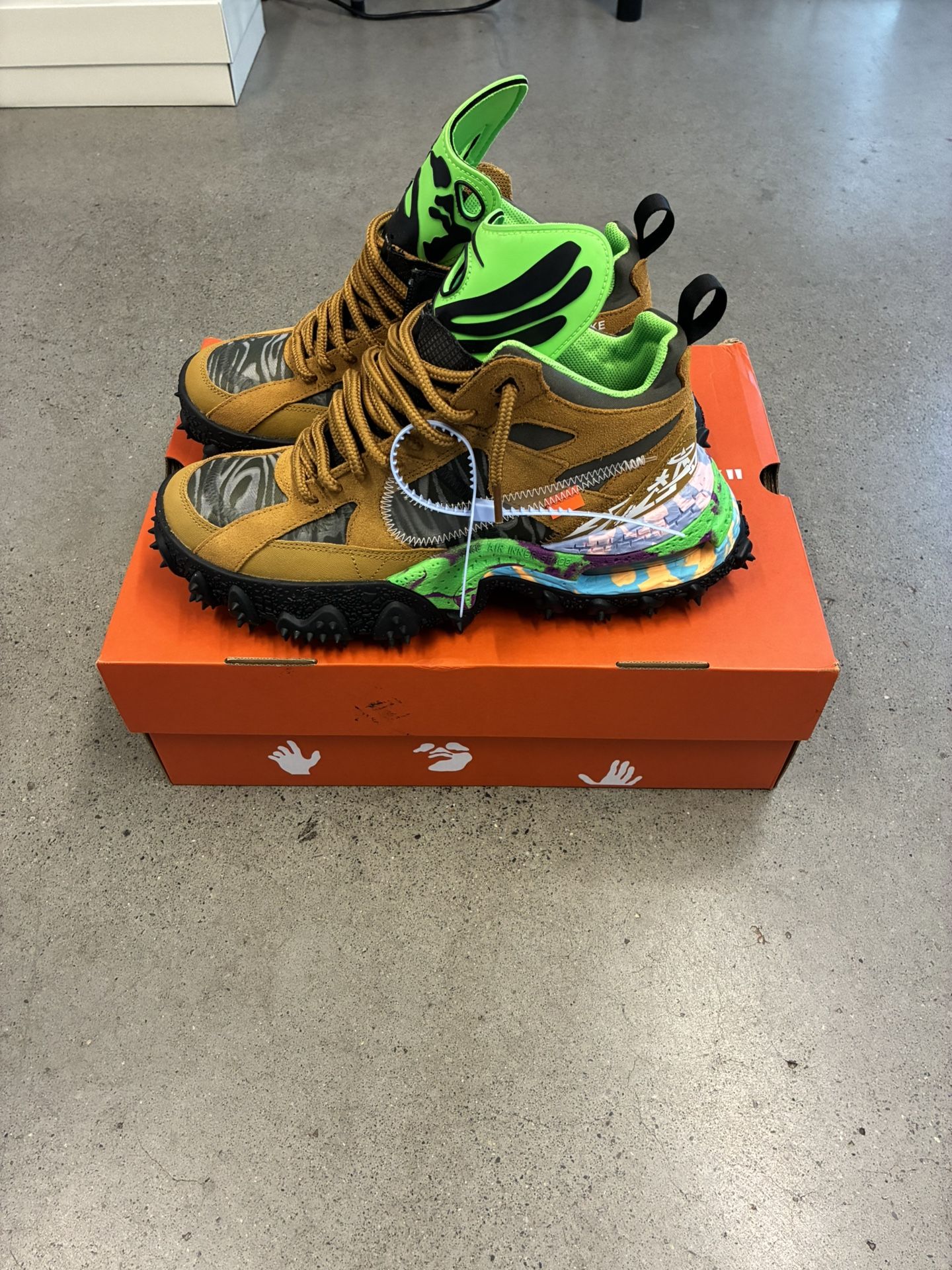 Off White Nike Terra Forma Sz 10
