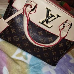 New Fashion Purse $150