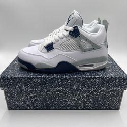 Midnight Navy Jordan 4 Retro