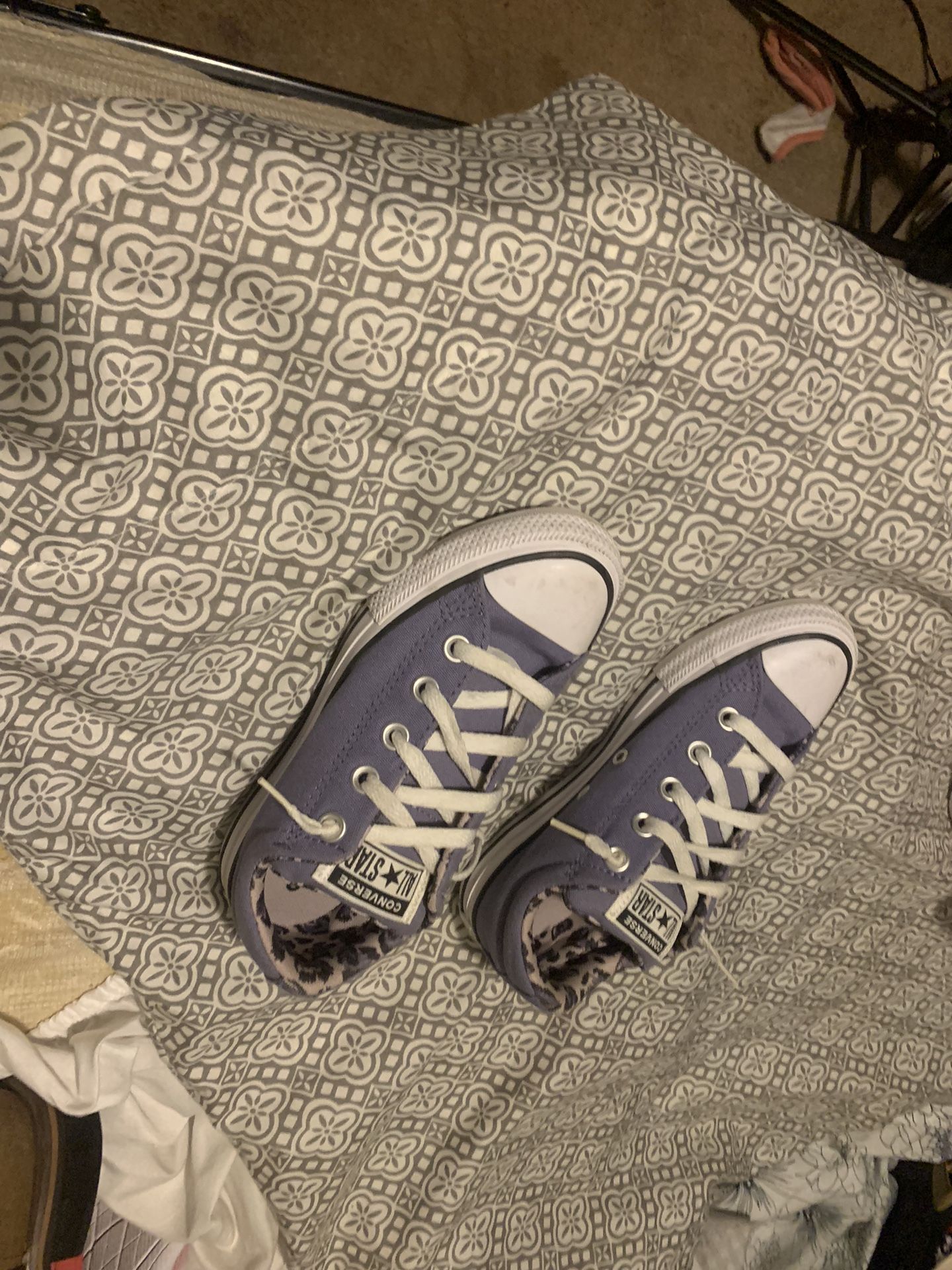 Converses