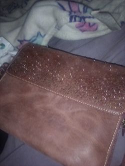 Gun Totn Mommas Purse 