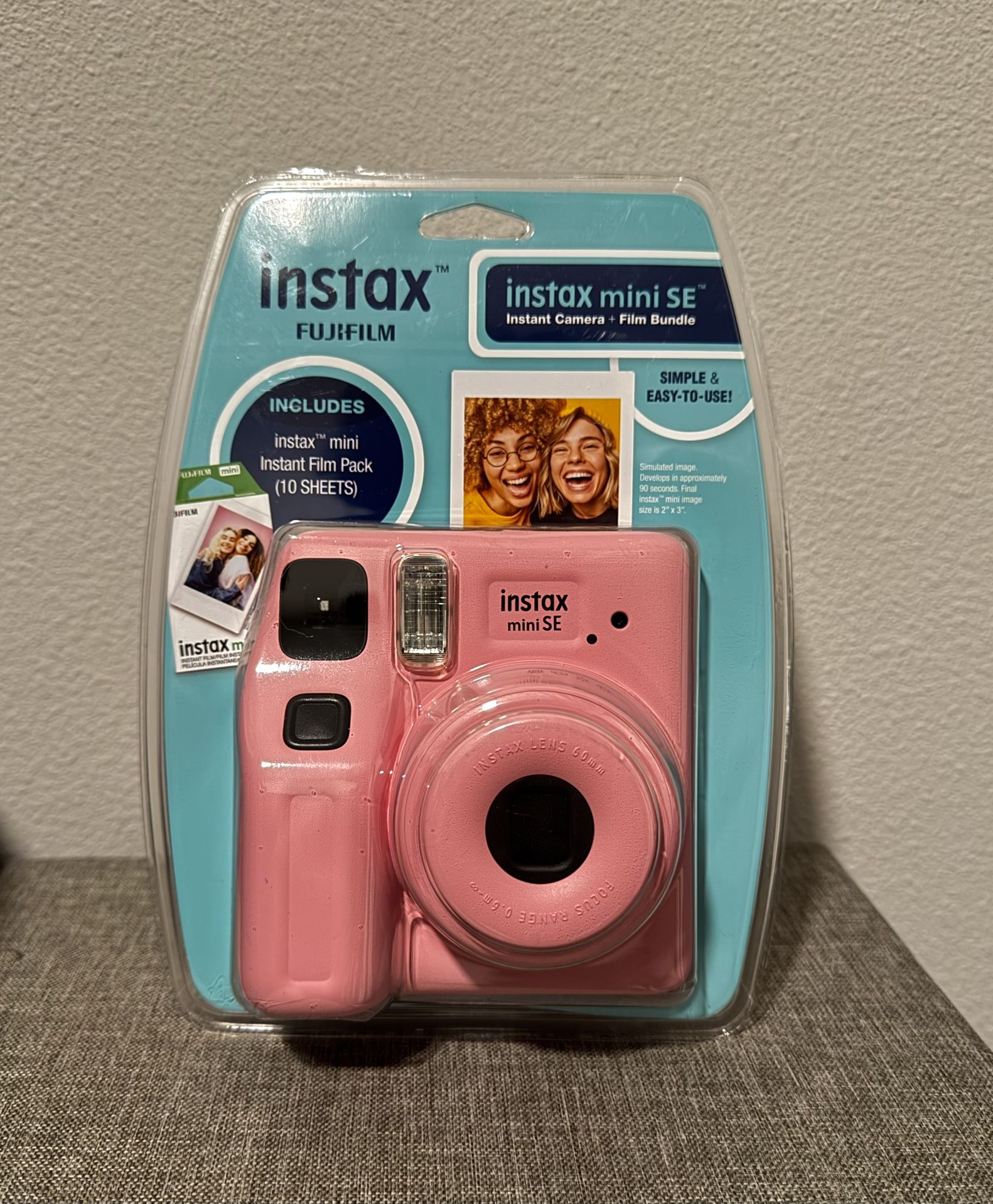 Fujifilm Instant Camera Pink
