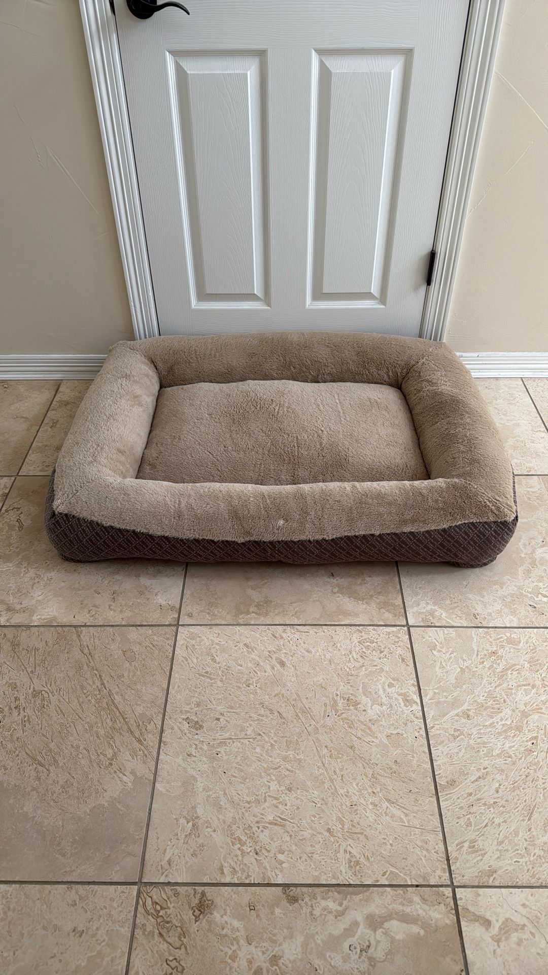 Dog Bed L42” x W32”x H5,5”inch