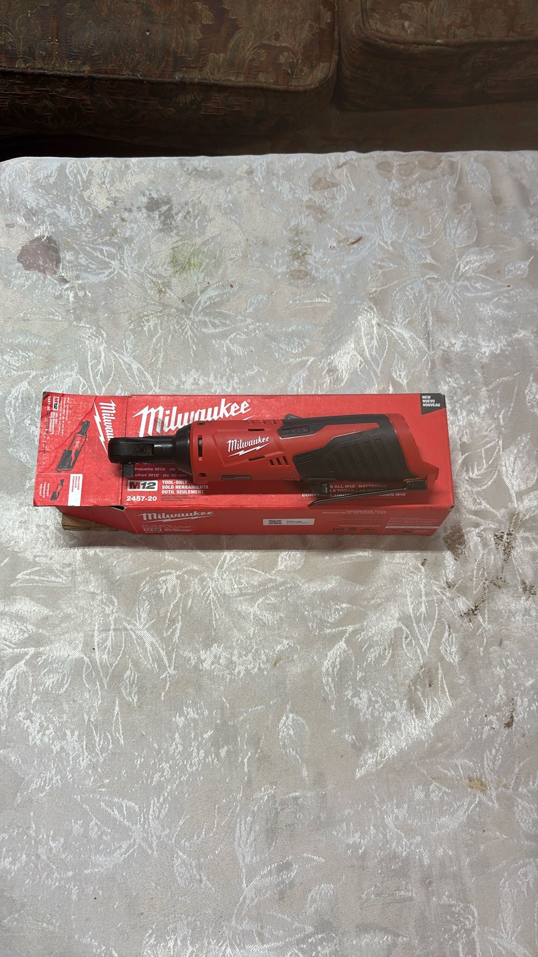 Millwaukee M12 3/8 Ratchet