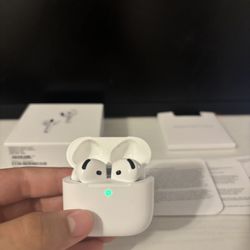 4th Generation AirPod 