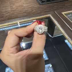 14k Gold Bridal Ring Set With 2ctw REAL DIAMONDS FOR A GOOD PRICE!!