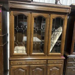 OFFICE/HOME CABINET CREDENZA WITH HUTCH 