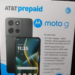 New In Box Moto G 2025 5G. 4o2 383 391o