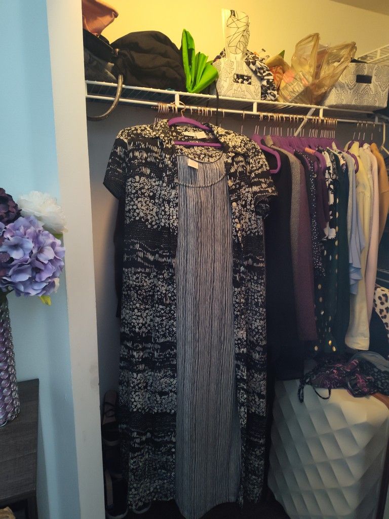 Ladies Black And White Two Piece Dress Size 16