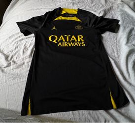 Authentic PSG 2023–24 Training Top (Mens Small)