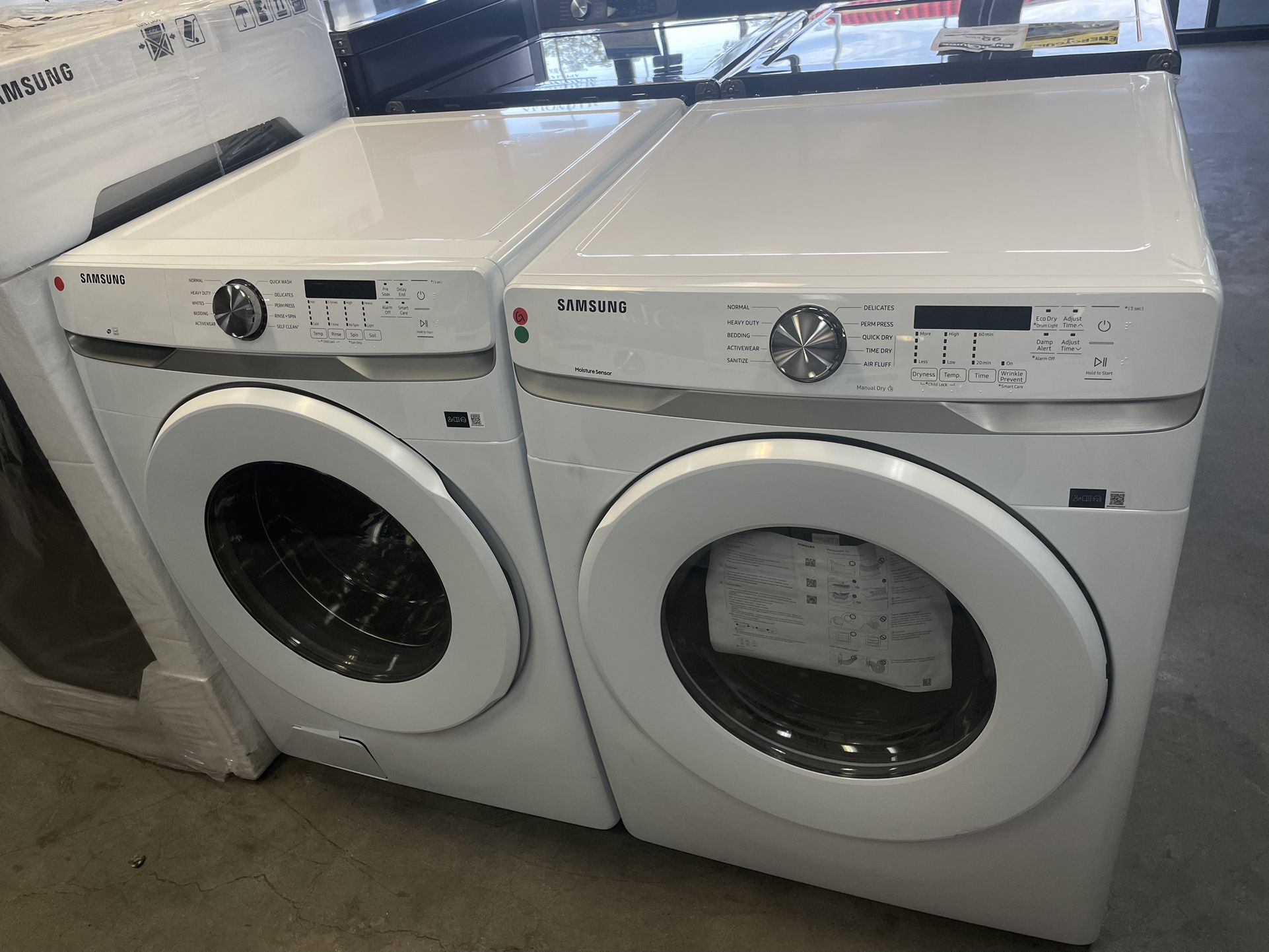 Samsung Front Load Washer & Gas Dryer Set In White