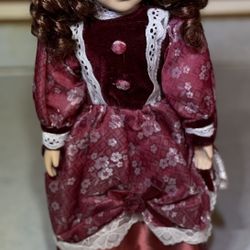 Ashley Bell, genuine porcelain doll With Sign Certificate Of Authenticity. 